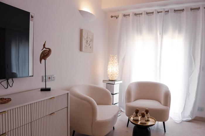 the white knight premium boutique hotel