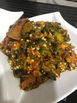 mt deluxe hotel asaba