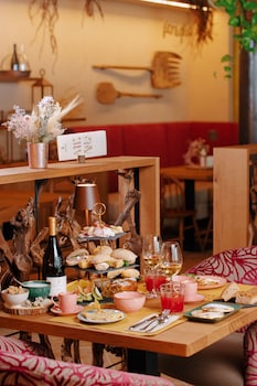 conti thun wine resort