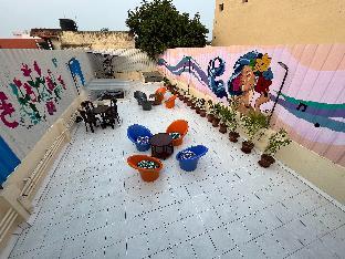 roscotel bay stays 2bhk near white town