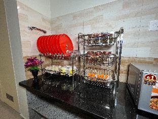 roscotel bay stays 2bhk near white town