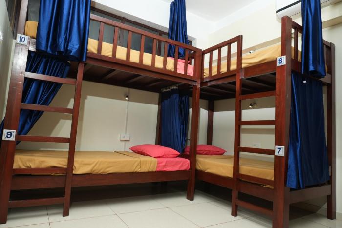 roscotel bay stays 2bhk near white town