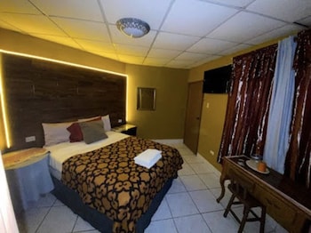 hotel maya copan guamilito