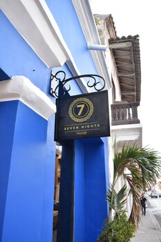 capitel hostel
