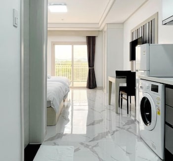 m stay hotel