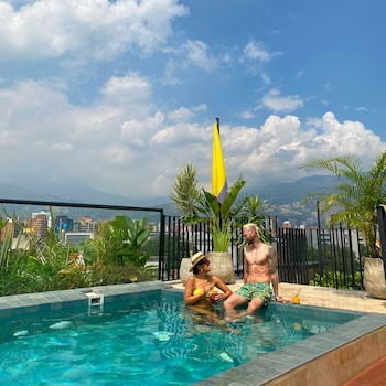 los patios cool living
