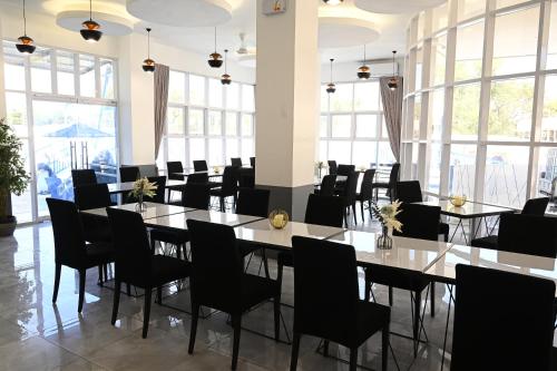 jandv hotel and resort