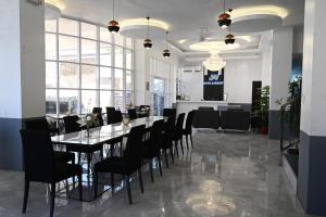 jandv hotel and resort