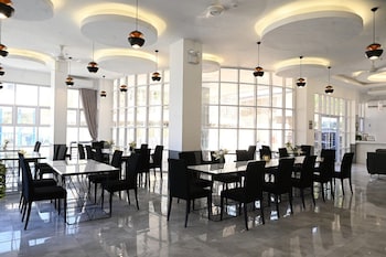 jandv hotel and resort