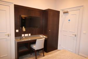castlecary house hotel
