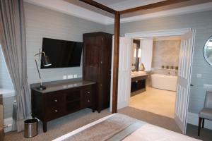 castlecary house hotel