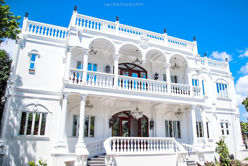 mancion bakasyunan resort san pablo