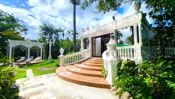 mancion bakasyunan resort san pablo