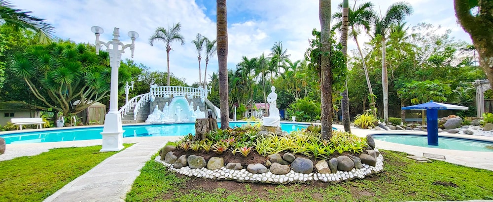 mancion bakasyunan resort san pablo