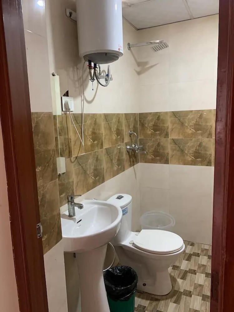 earth view residency