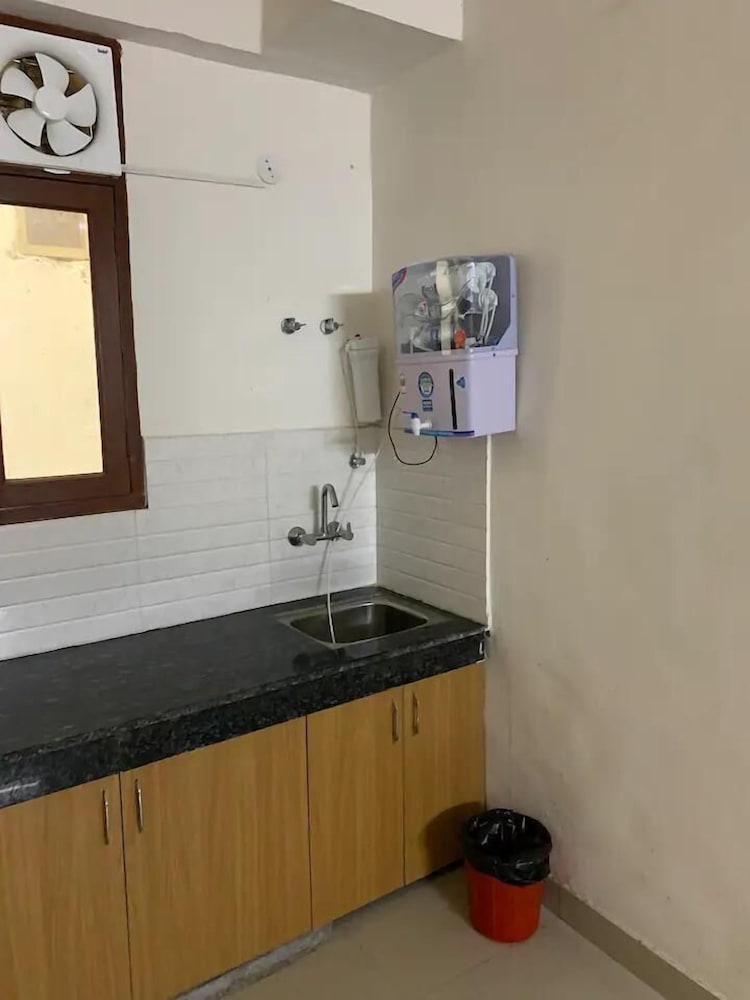 earth view residency