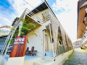 ure holitel