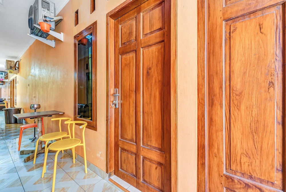oyo 90768 endrayanti inn syariah
