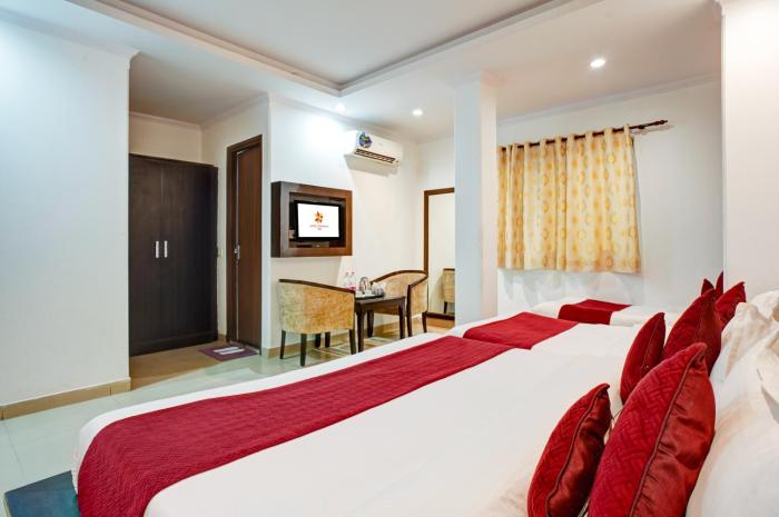 airport hotel chanakya