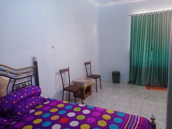 express o 92251 jaya kusuma homestay near ponpes darul muhtadin