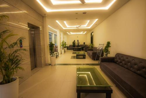 hotel east gate
