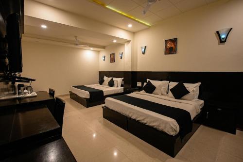hotel east gate