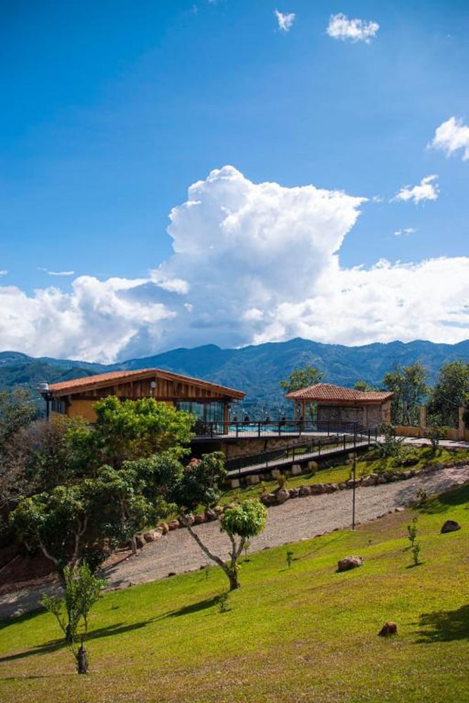 hotel pico colorado