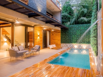 arjau santa teresa boutique hotel