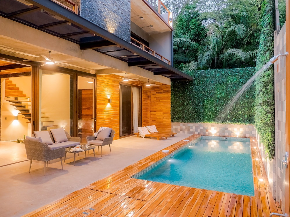 arjau santa teresa boutique hotel