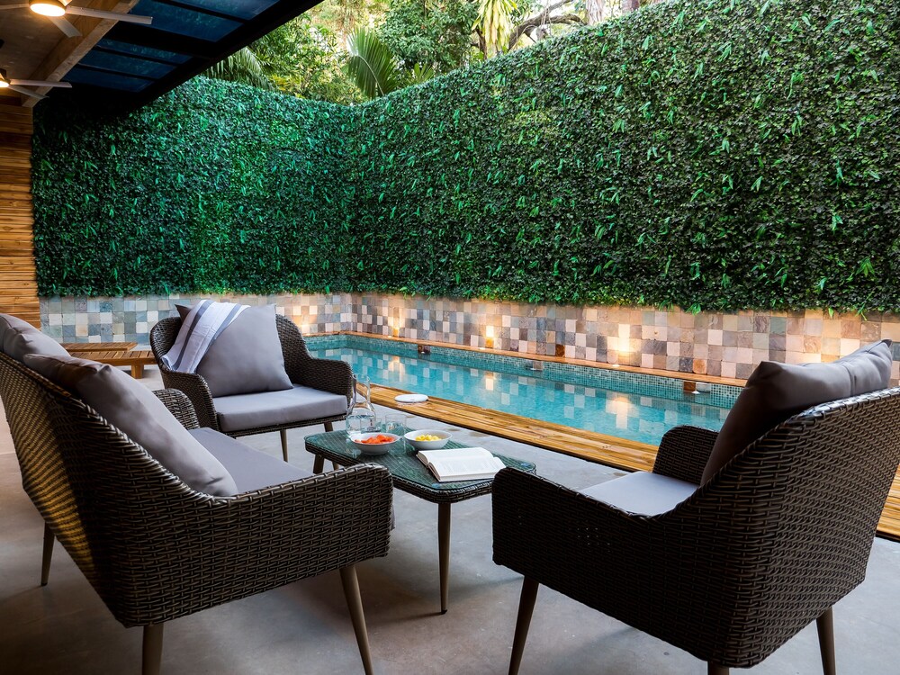 arjau santa teresa boutique hotel