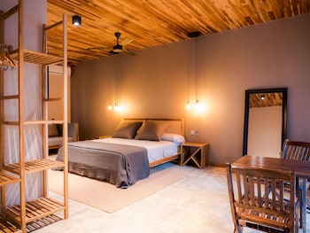 arjau santa teresa boutique hotel