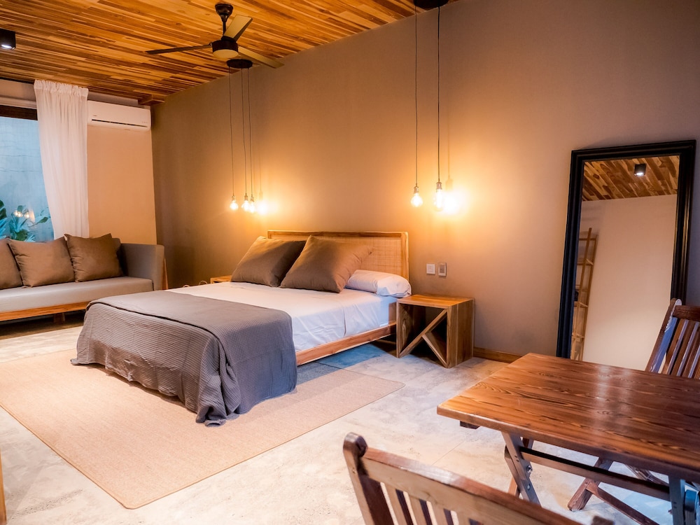 arjau santa teresa boutique hotel