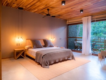 arjau santa teresa boutique hotel