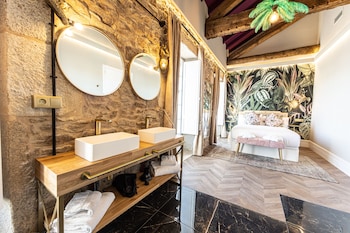 hospedium hotel barometro de camarinas