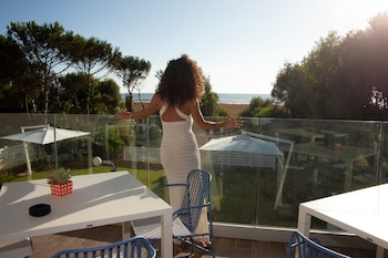 aquamaris design suite and spa