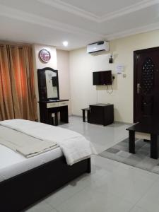 gyeuti citi hotel and suites