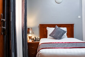 excelsis garden hotel kampala