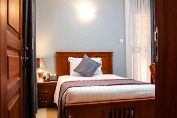 excelsis garden hotel kampala