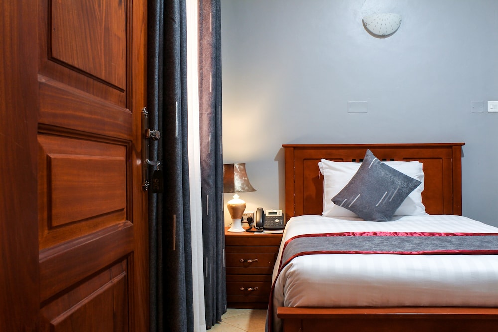 excelsis garden hotel kampala