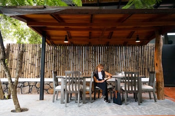 hotel ayre by baltra