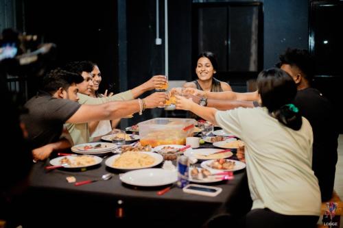 elepath lodge pinnawala