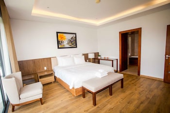 danang ocean beach villa