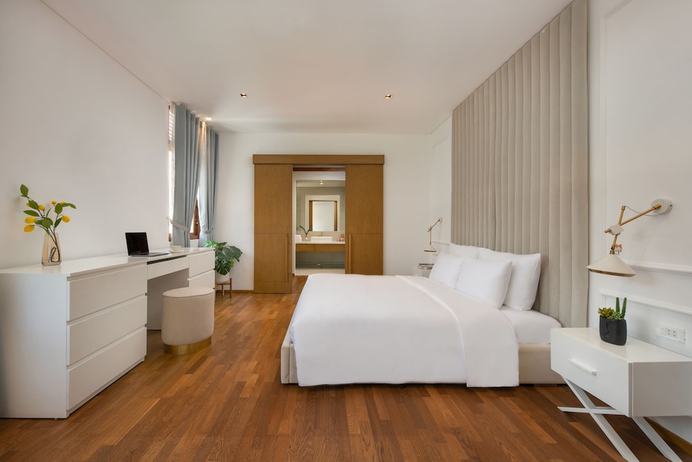 danang ocean beach villa