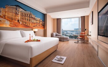 venus international hotel