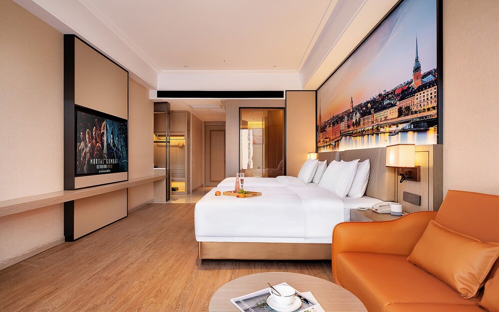 venus international hotel