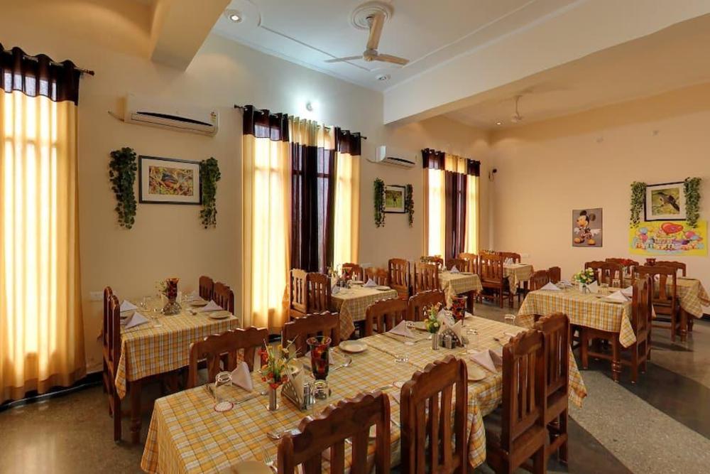 geetanjali hotel and motel