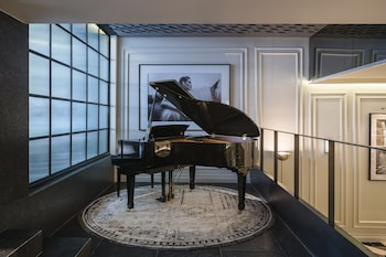 the amsterdam boutique stays by viadora