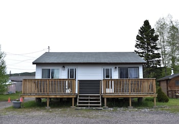 jackfish lake cottages motel