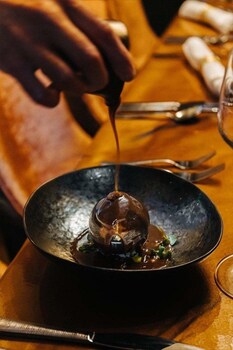 funky monk restaurant and rooms