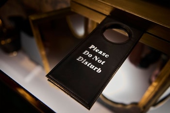 funky monk restaurant and rooms